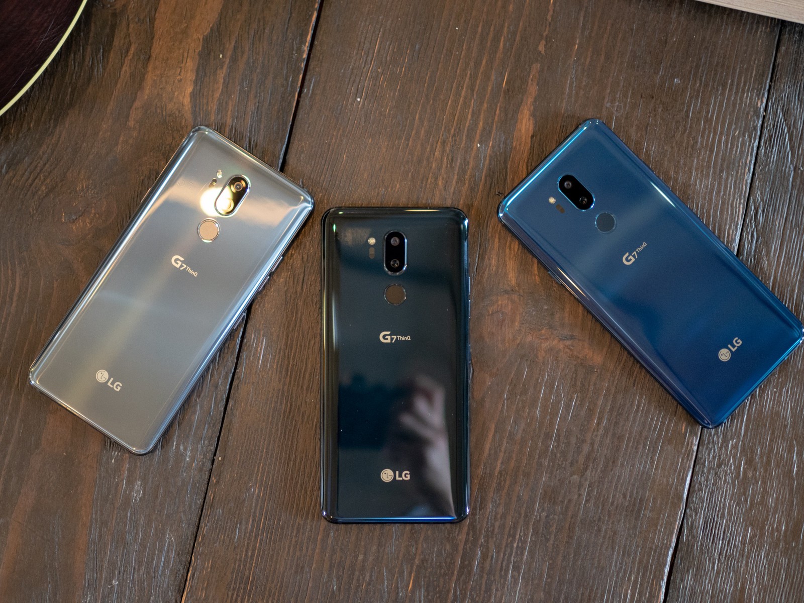 مقارنة بين LG G7 و LG V30 و LG V35 ThinQ