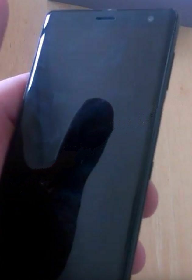 صور سوني Xperia XZ3 توضح تصميم الجوال من الأمام والخلف